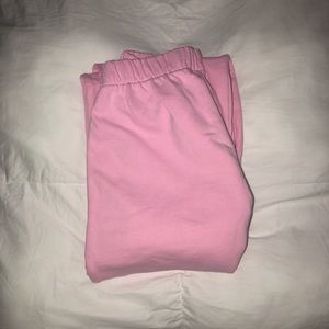 BRANDY MELVILLE BUBBLEGUM SWEATPANTS